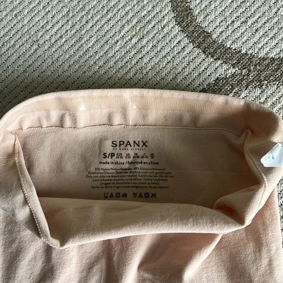 SPANX Power Series Medium Control Higher Power Panty - Picture 6 of 11